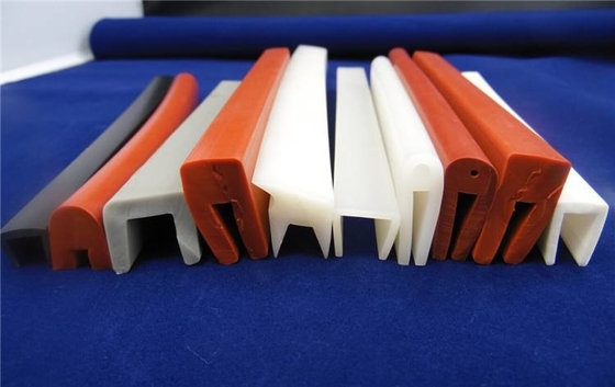 Various Shaped Extruded Silicone Rubber Profiles High Tear Strength For Freezers